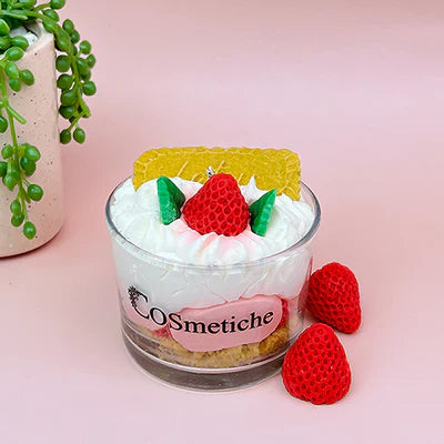 Berries Sparkle Scented Candle